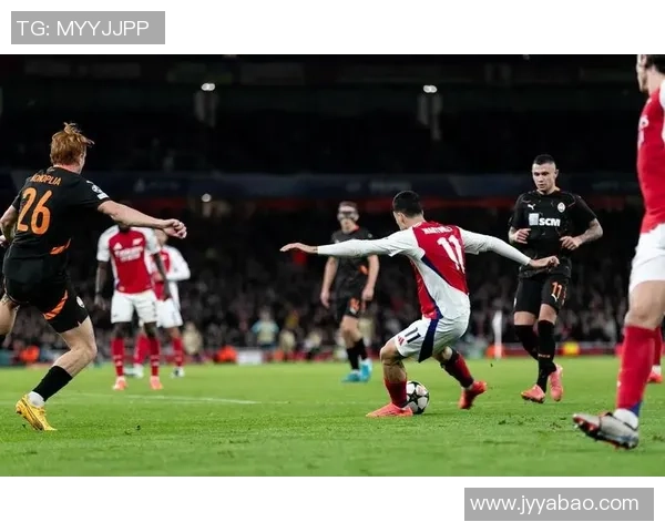 裁判承认失误致阿森纳进球无效赛后公开道歉引发热议